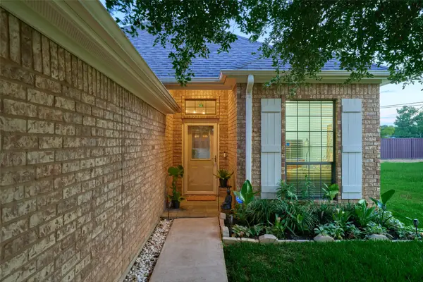 115 Moonspinner, Conroe, TX 77356