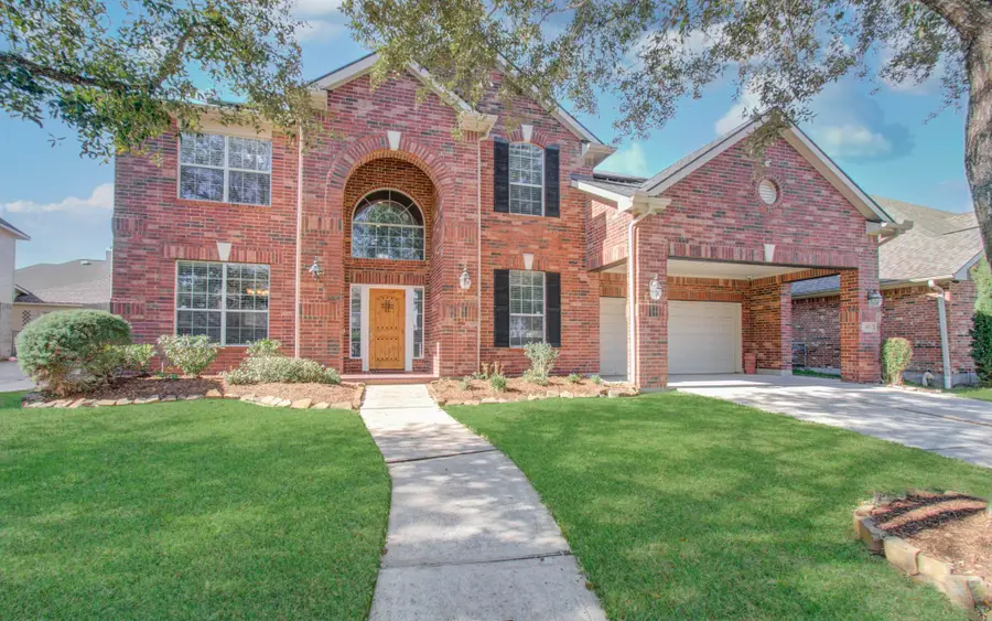 105 Hawke Bay Lane, Friendswood, TX 77546 - #3