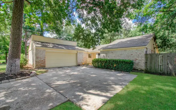 25223 Lynbriar Lane, Spring, TX 77373