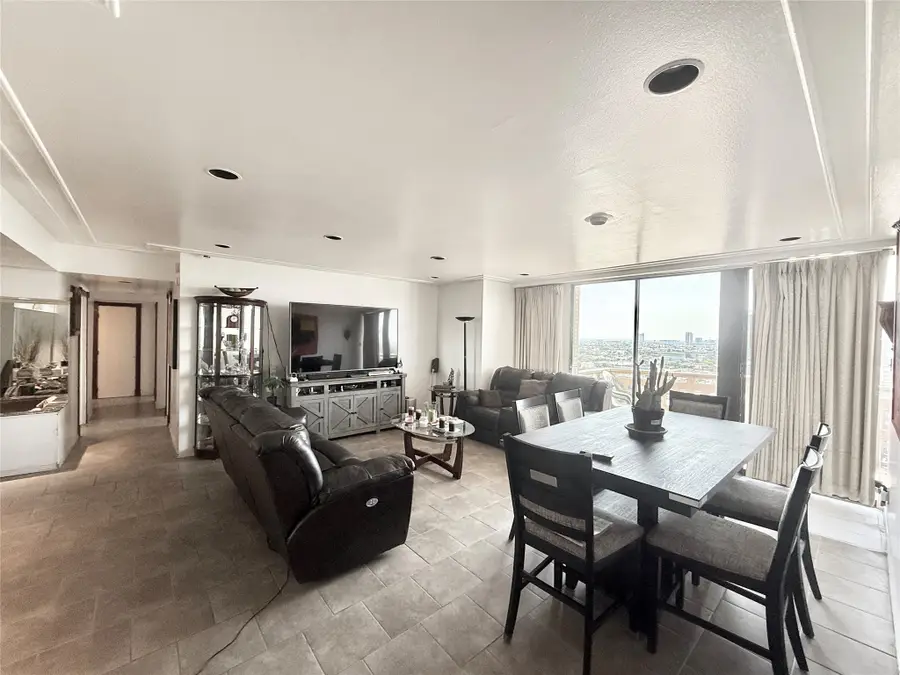 2016 Main Street #1704, Houston, TX 77002 - Image #2