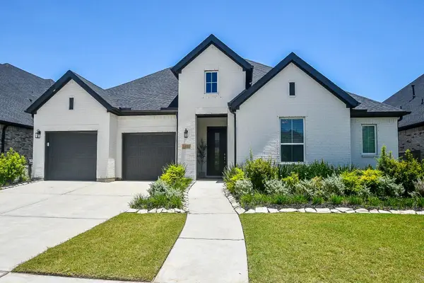 5019 Golden Peach Road, Manvel, TX 77578
