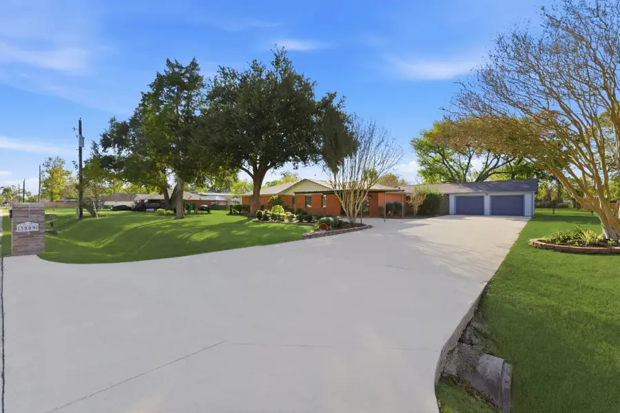 3809 Hardin Road, Baytown, TX 77521 - Image #2