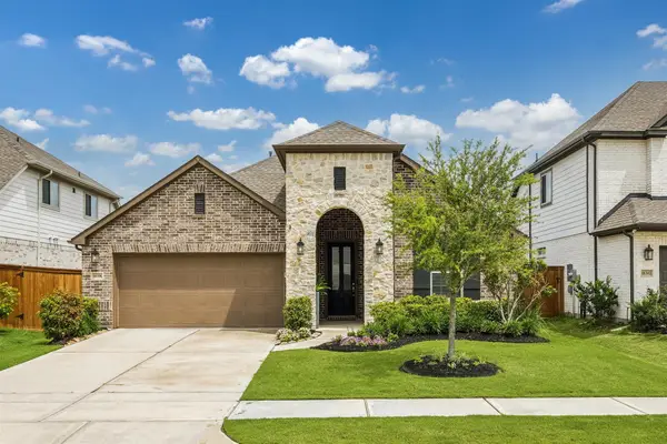 18306 Summerland Lake Way, Cypress, TX 77433