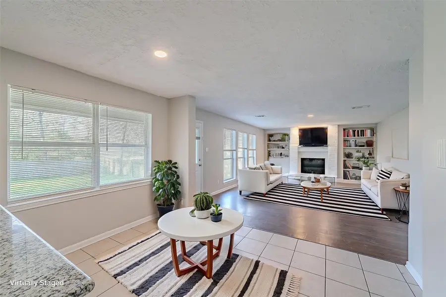1122 Tigris Lane, Houston, TX 77090 - Image #2