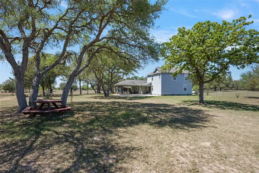 825 County Road 119, Hallettsville, TX 77964 - #2