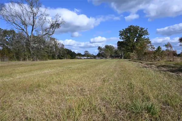 TBD County Road 2060, Hull, TX 77564