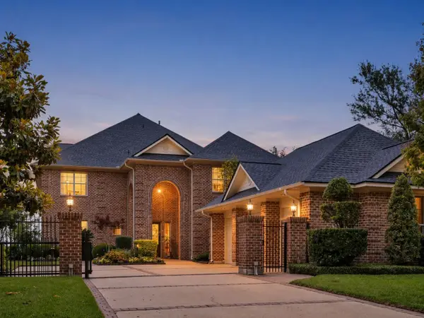 1602 Enterprise Circle, League City, TX 77573