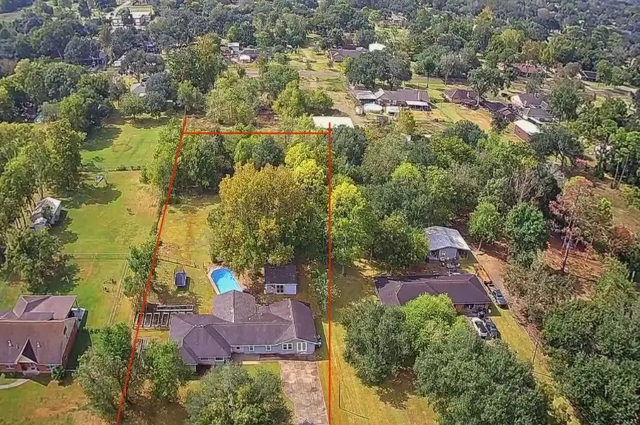 12802 Manor Drive, Brookside Village, TX 77581 - Image #2