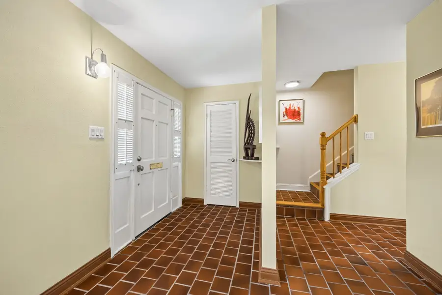 5851 Doliver Drive #22, Houston, TX 77057 - #3