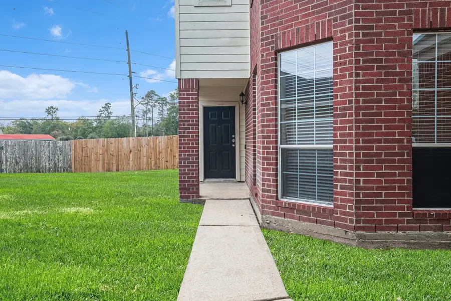 6802 Lark Hill Street, Humble, TX 77338 - Image #2