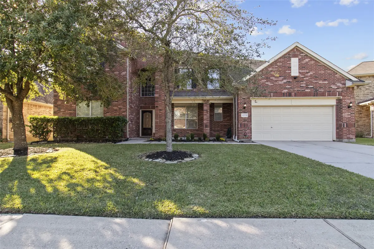 4004 Beacon Pointe Lane, Dickinson, TX 77539 - Image #1