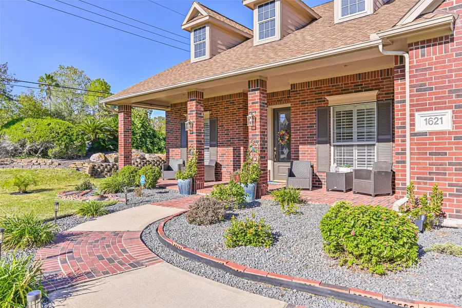 1621 Pine Crest Drive, Pearland, TX 77581 - Image #3