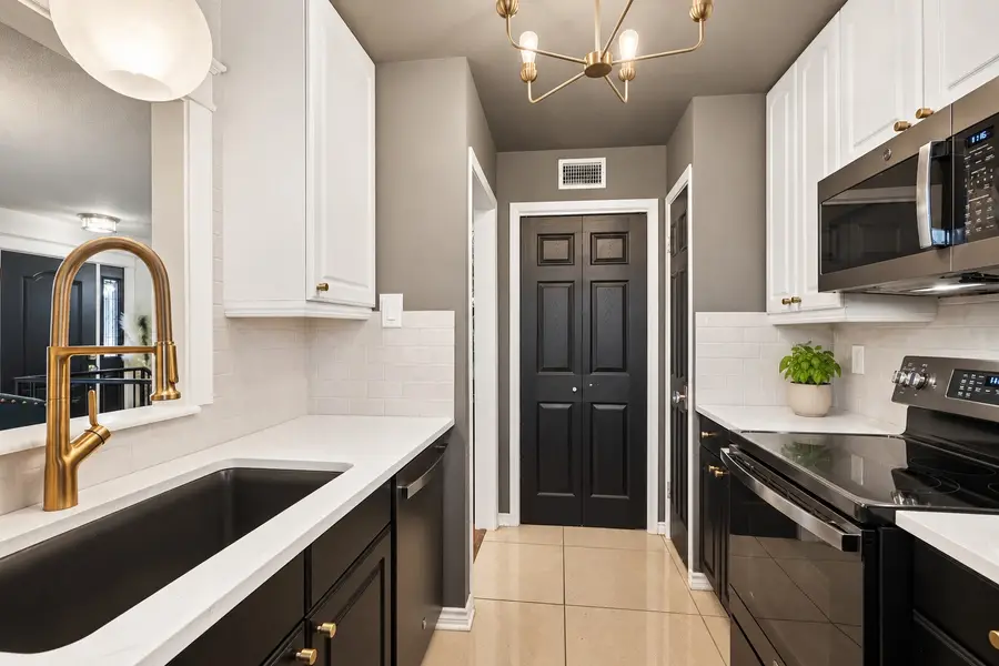 1709 San Sebastian Lane #1709, Houston, TX 77058 - #3