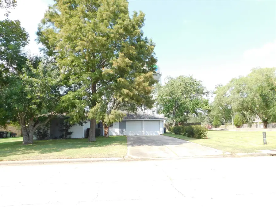 5003 Apple Springs Drive, Pearland, TX 77584 - Image #3