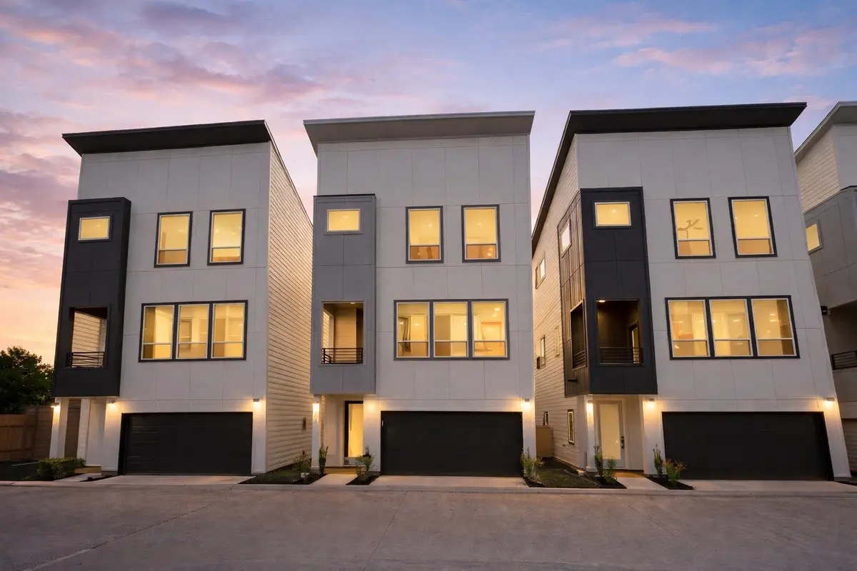 4710 Thornton Villas Lane, Houston, TX 77018 - #1