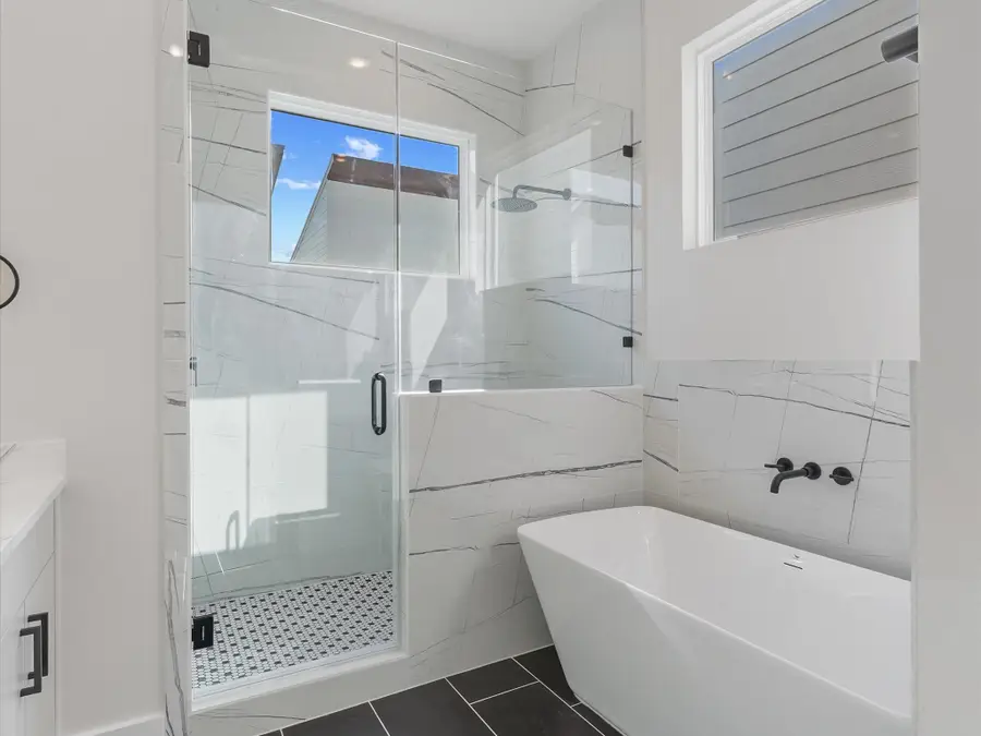 4710 Thornton Villas Lane, Houston, TX 77018 - #3