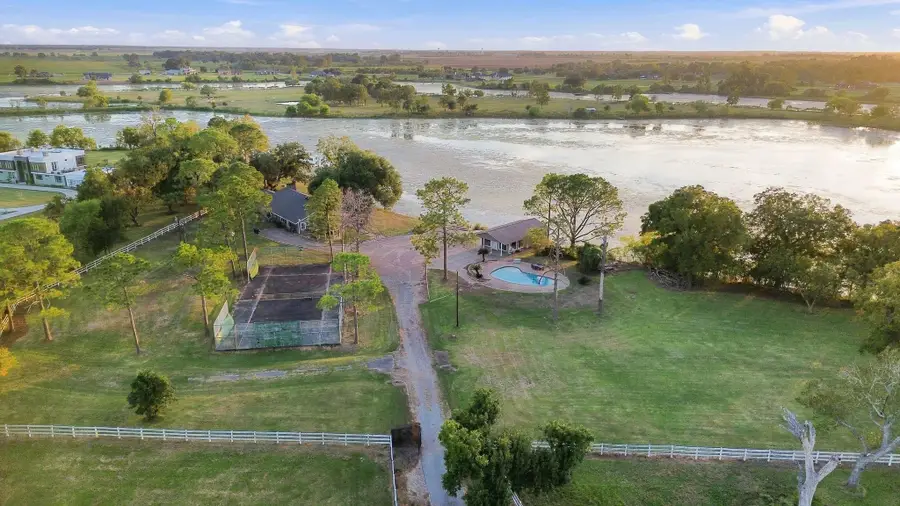 2935 W Fm 1462, Rosharon, TX 77583 - #3