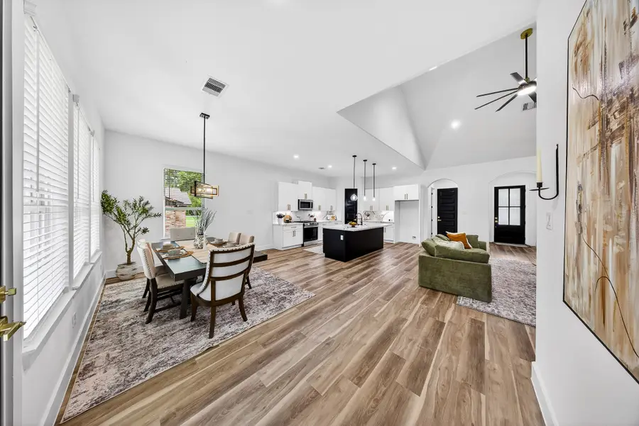 315 Autumn Oak Street, New Caney, TX 77357 - #3