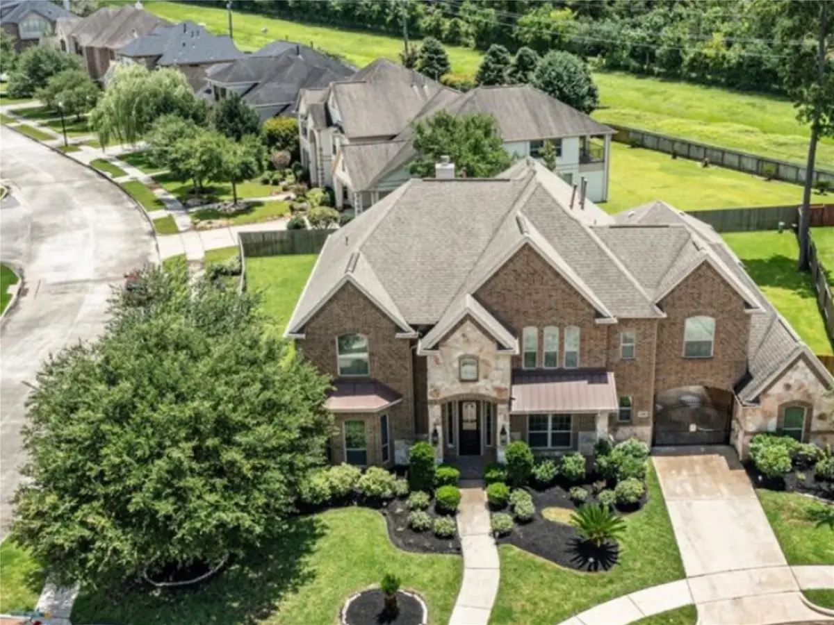 13510 Cascade Caverns Court, Houston, TX 77044 - Image #1