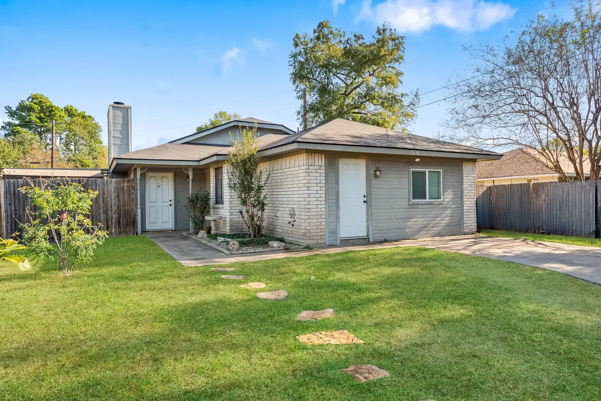 3113 Larkspur Circle, Bryan, TX 77845 - Image #1