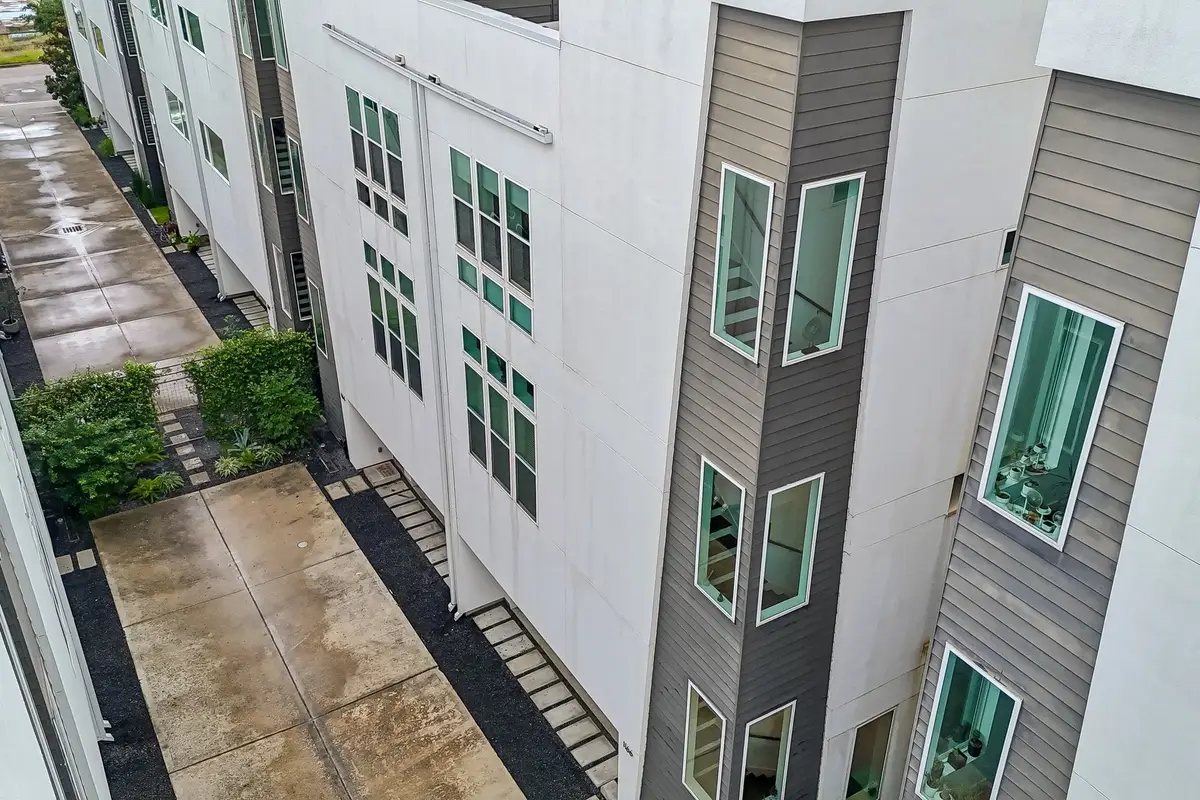 1166 W 19th Street, Houston, TX 77008 - #1