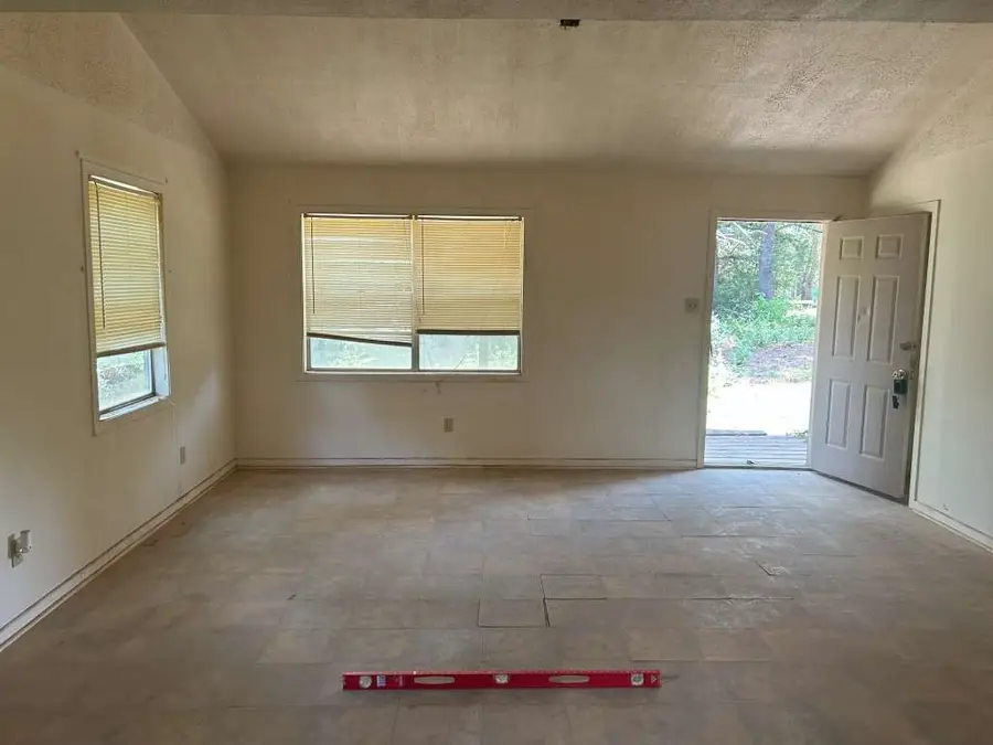 254 Darrel Hall Drive, Trinity, TX 75862 - #2