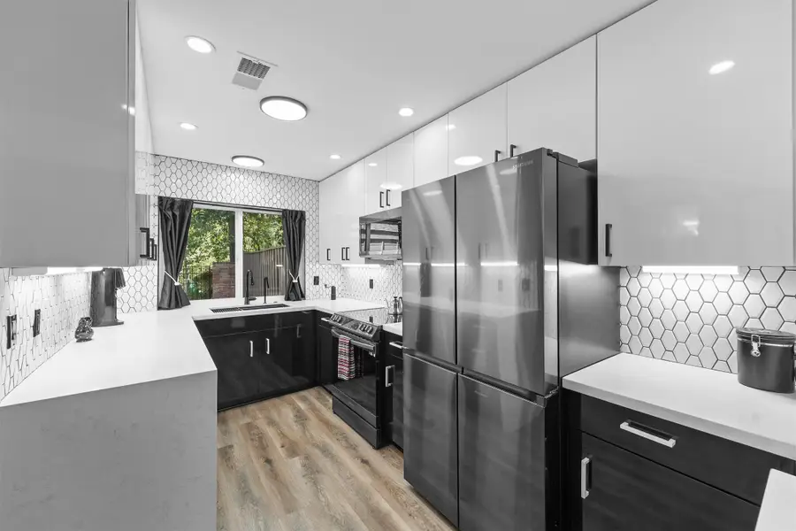 2206 W Settlers Way, The Woodlands, TX 77380 - Image #2