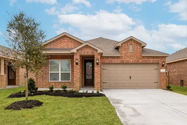 910 Whispering Winds Drive, Beasley, TX 77417