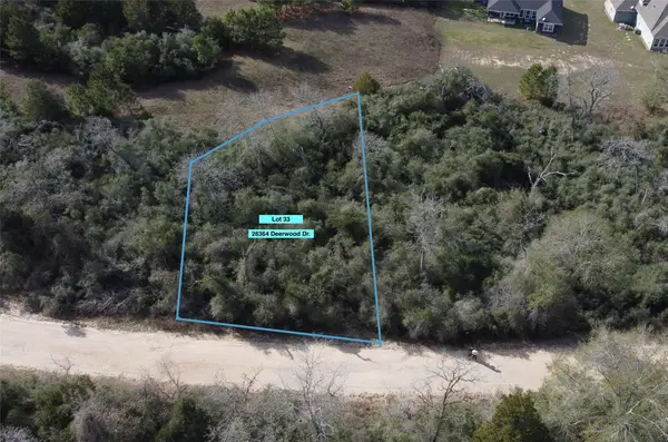 26364 Deerwood Drive, Hempstead, TX 77445