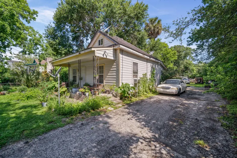 320 Eichwurzel Lane, Houston, TX 77009 - #2