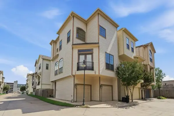 836 Garden Oaks Terrace, Houston, TX 77018