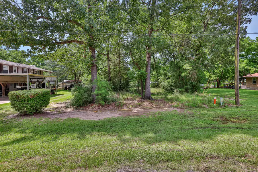139 S Circle Drive, Livingston, TX 77351 - #3