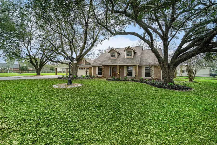 3320 Tower Road, Santa Fe, TX 77517 - Image #2