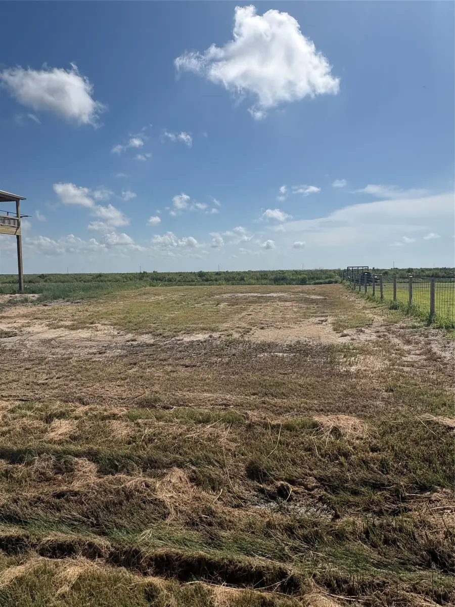 1380 Mabry Street, Gilchrist, TX 77617 - #3