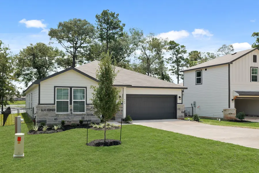 469 Shoreview Drive, Conroe, TX 77303 - Image #2