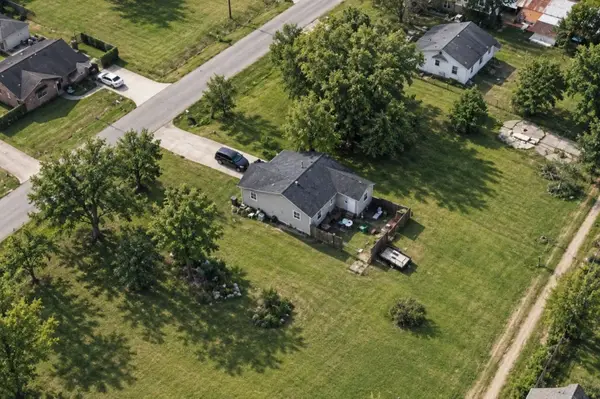1724 N Avenue S, Freeport, TX 77541