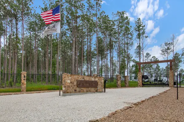 008 Big Buck Drive, Moscow, TX 75960