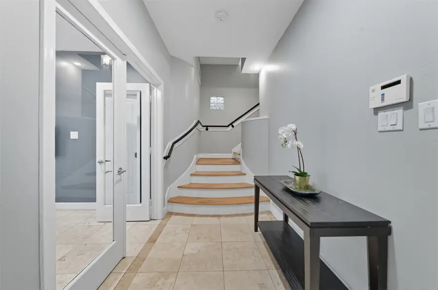 5212 Rose Street #B, Houston, TX 77007 - Image #2