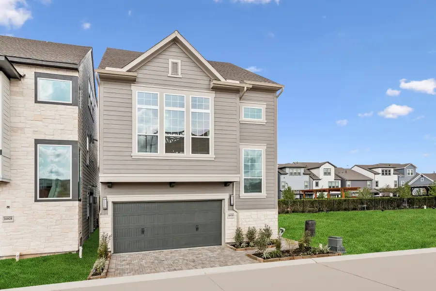 16026 Hayes Park Drive, Houston, TX 77079 - Image #2