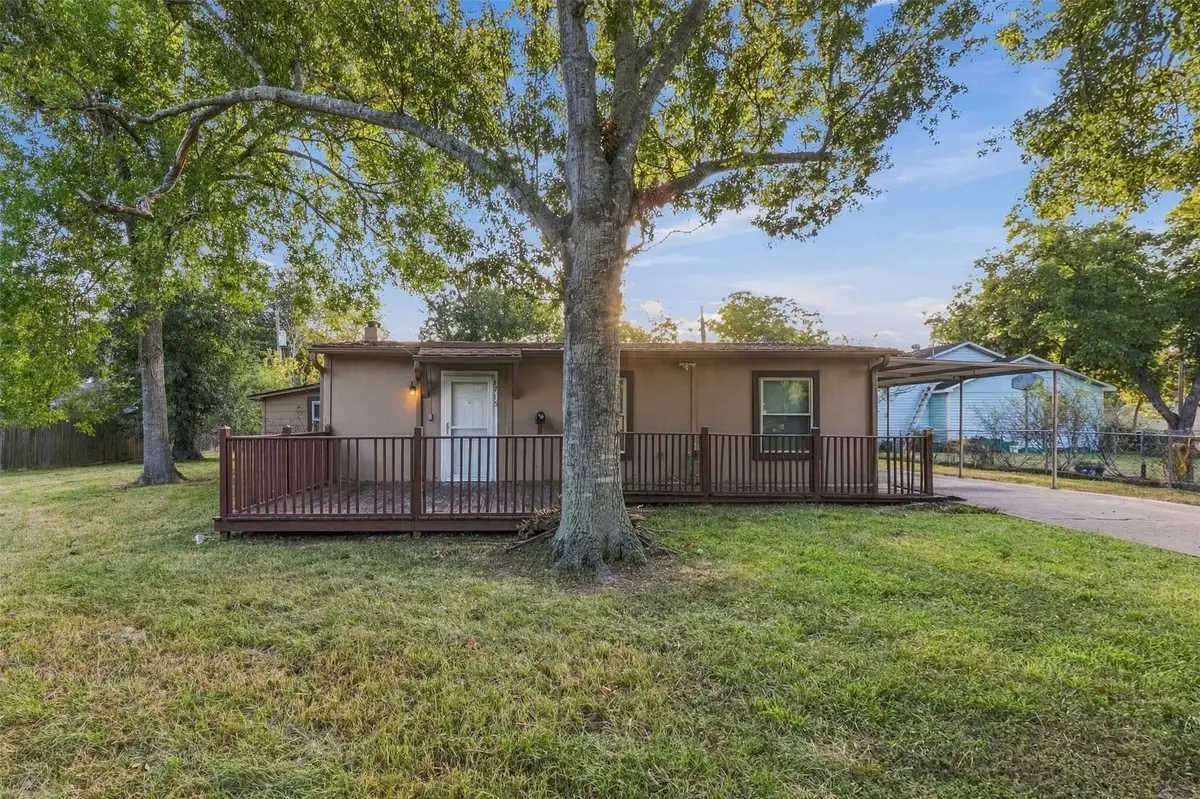 1715 Brazos Street, Rosenberg, TX 77471 - #1