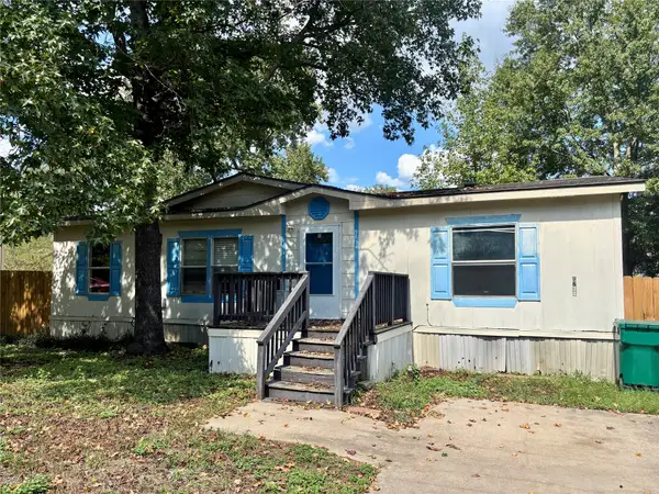 9634 Live Oak Trail, Willis, TX 77318