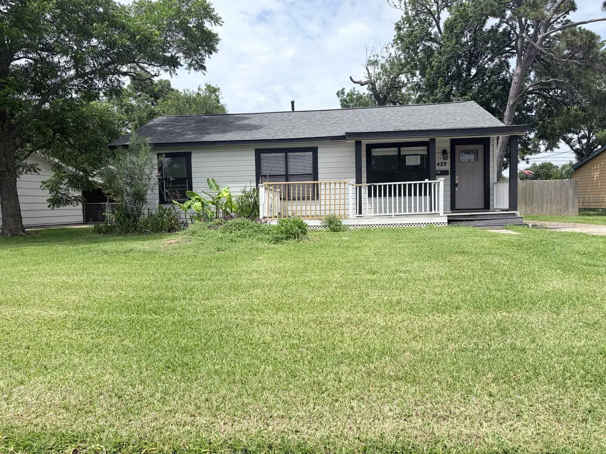 428 Azalea Street, Lake Jackson, TX 77566 - #1