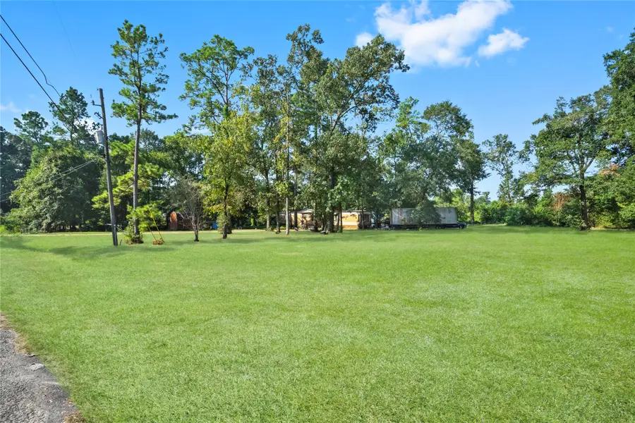 18900 Deer Glen Drive, Conroe, TX 77302 - Image #3