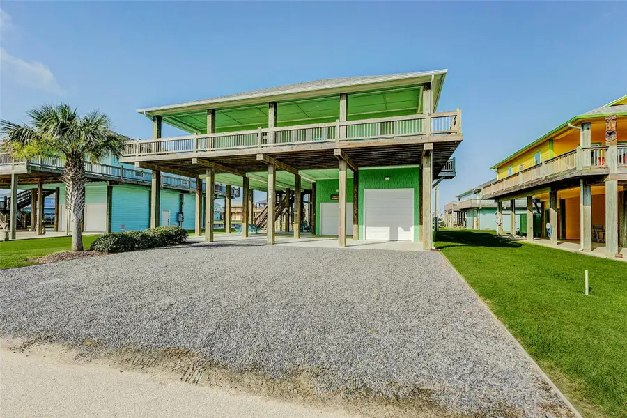 951 Kenlyn Drive, Port Bolivar, TX 77650 - #2