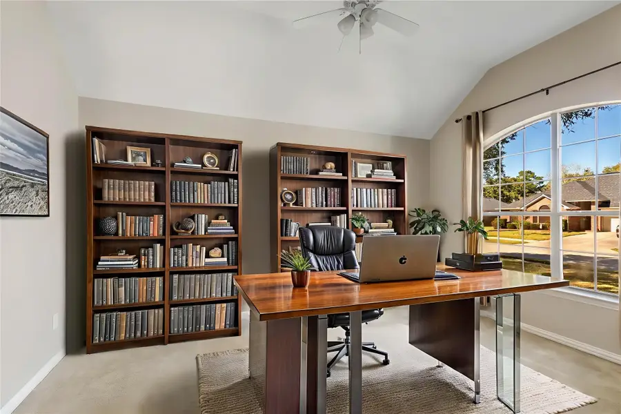 12730 Smokey Mountain Court, Humble, TX 77346 - Image #3