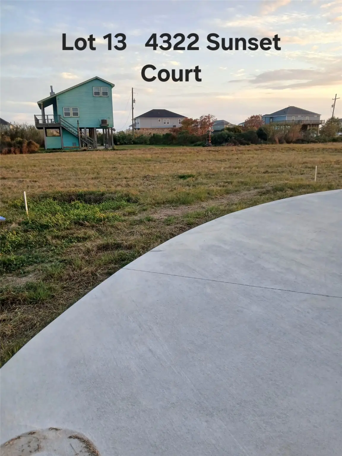 4322 Sunset Ct, Port Bolivar, TX 77650 - #1