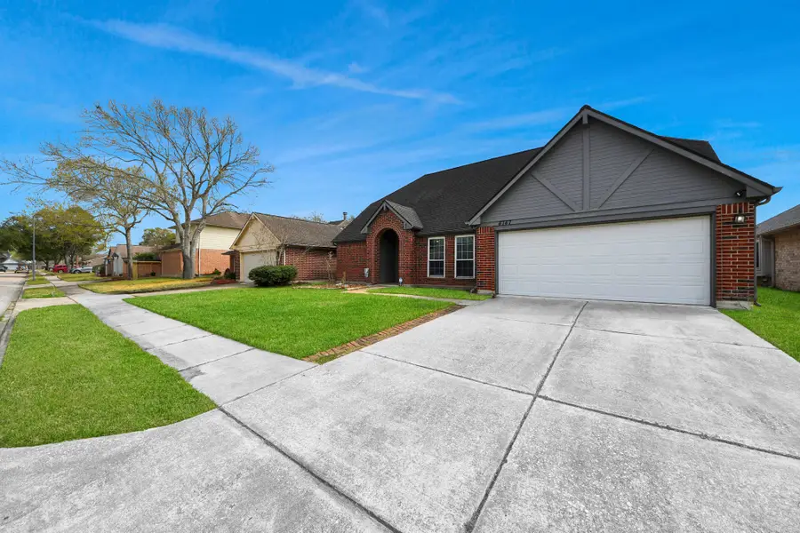 4747 Widerop Lane, Friendswood, TX 77546 - #2