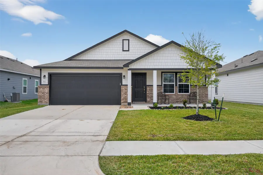812 Brookside Drive, Dayton, TX 77535 - #3