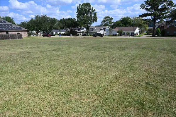 00 East Shore Drive, Willis, TX 77318