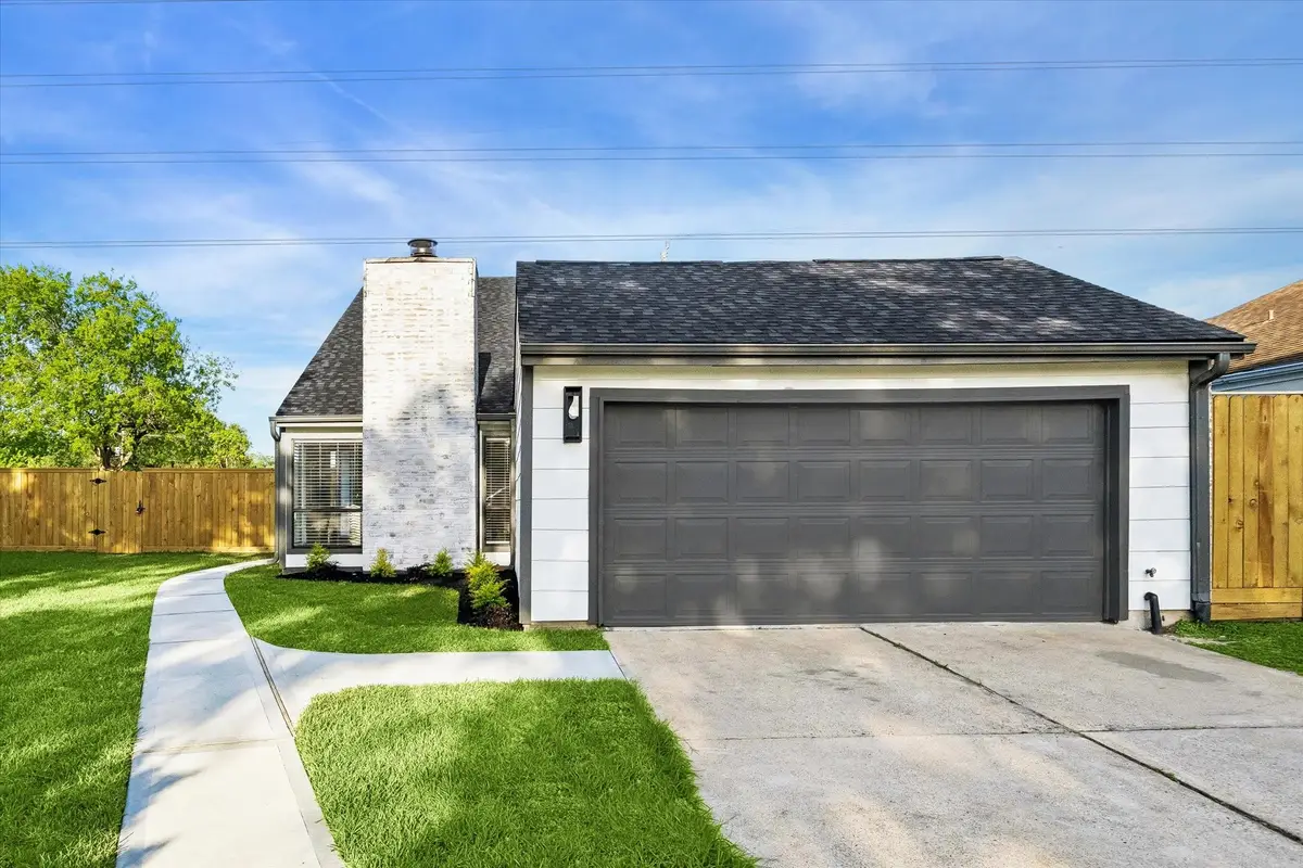 9203 Belle Park Drive, Houston, TX 77099 - #1